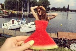 吃瓜裙分享免费,免费生成，轻松打造个性化时尚穿搭